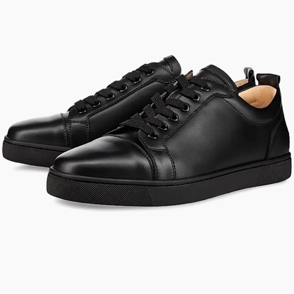 Christian Louboutin
Men's Louis Junior Leather Low-Top Sneakers
New without box
